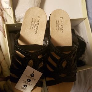 Kim rogers black trixey sandals